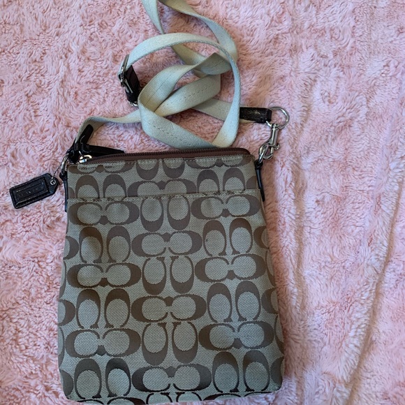 Coach crossbody bag - Picture 2 of 5